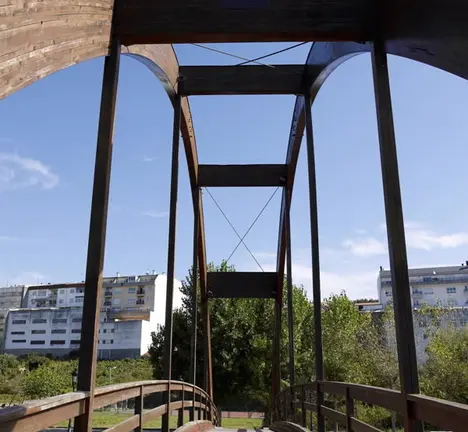 A ponte de madeira do Xuncali&ntilde;o