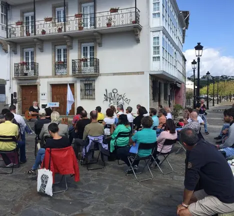 Homenaxe a Antol&iacute;n Faraldo en Betanzos